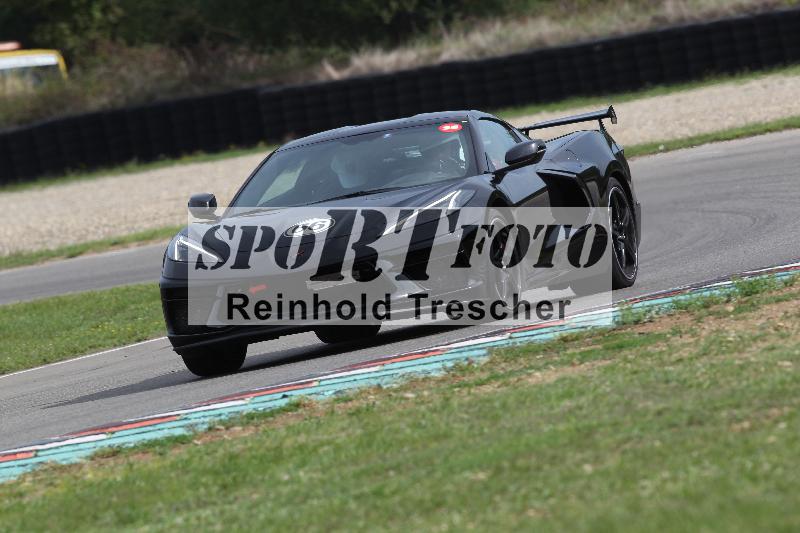 /Archiv-2022/58 30.08.2022 Caremotion  Auto Track Day ADR/Gruppe rot/2